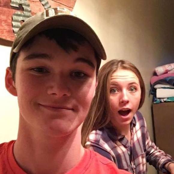Poshmark profile picture for @wilson_mo